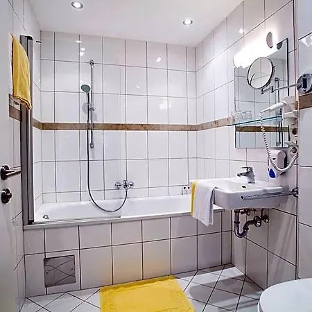 Hotel.pension.golingen גולינג אן דר זלצאך