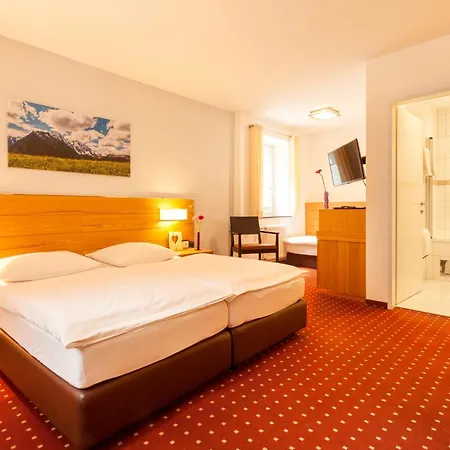 Hotel.pension.golingen 3*